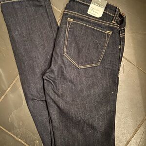 J Brand Women's Dark Wash Low Rise Pencil Leg Jeans Size 28/ 6 NWT